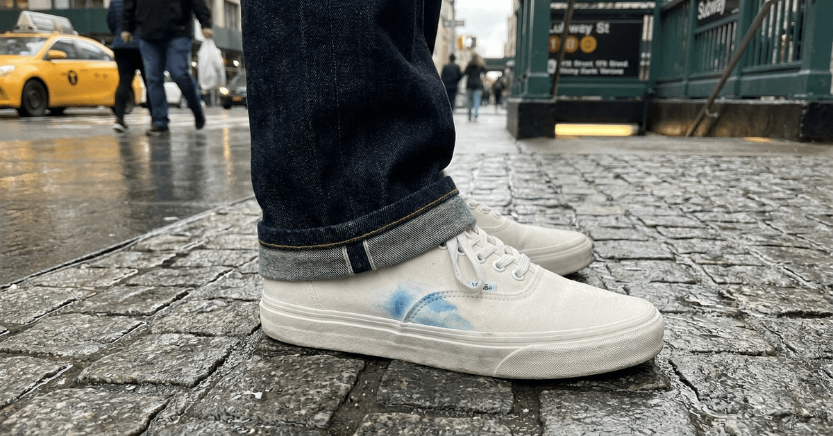 How to Remove Dye Transfer From Jeans Off Your Light-Colored Shoes